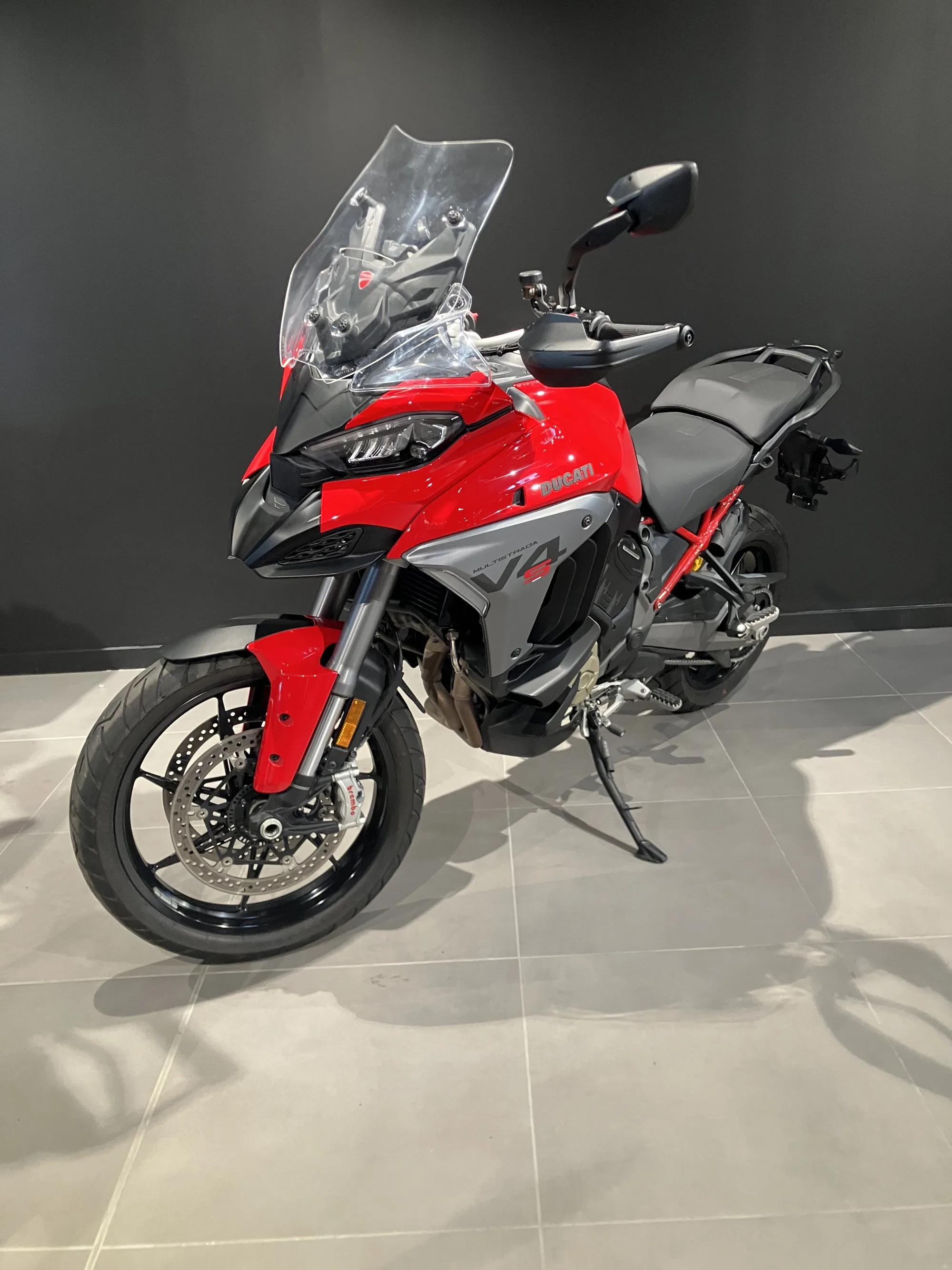 Ducati Multistrada V4 S Radar Red & Forged Rims