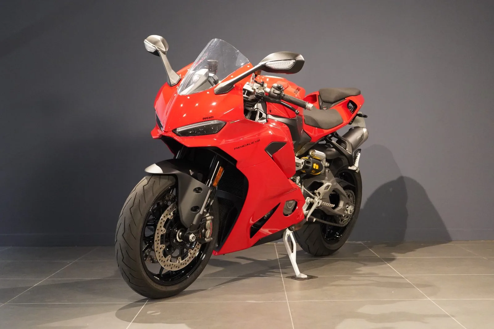 Ducati Panigale V2 Red