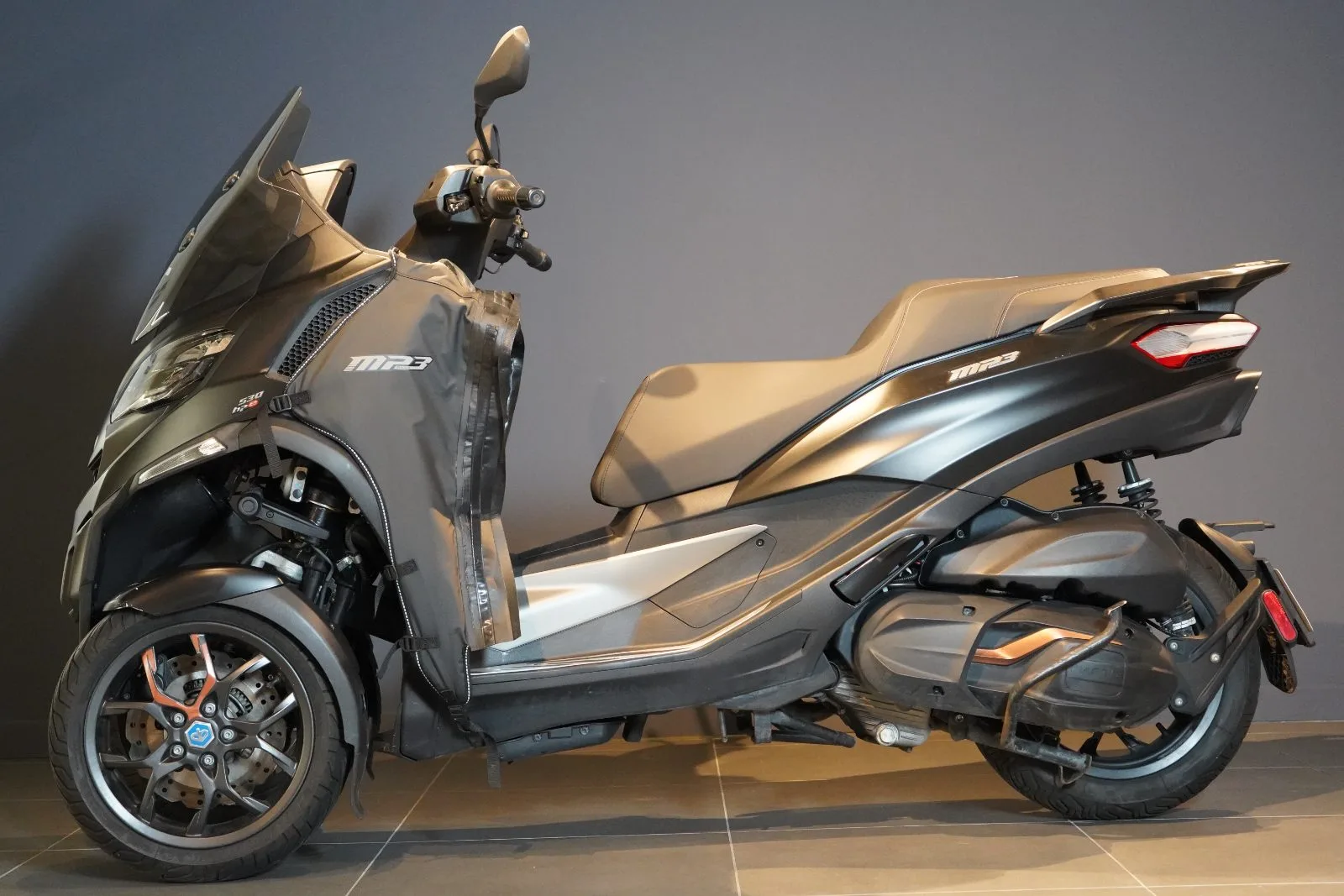 Piaggio MP3 530 HPE