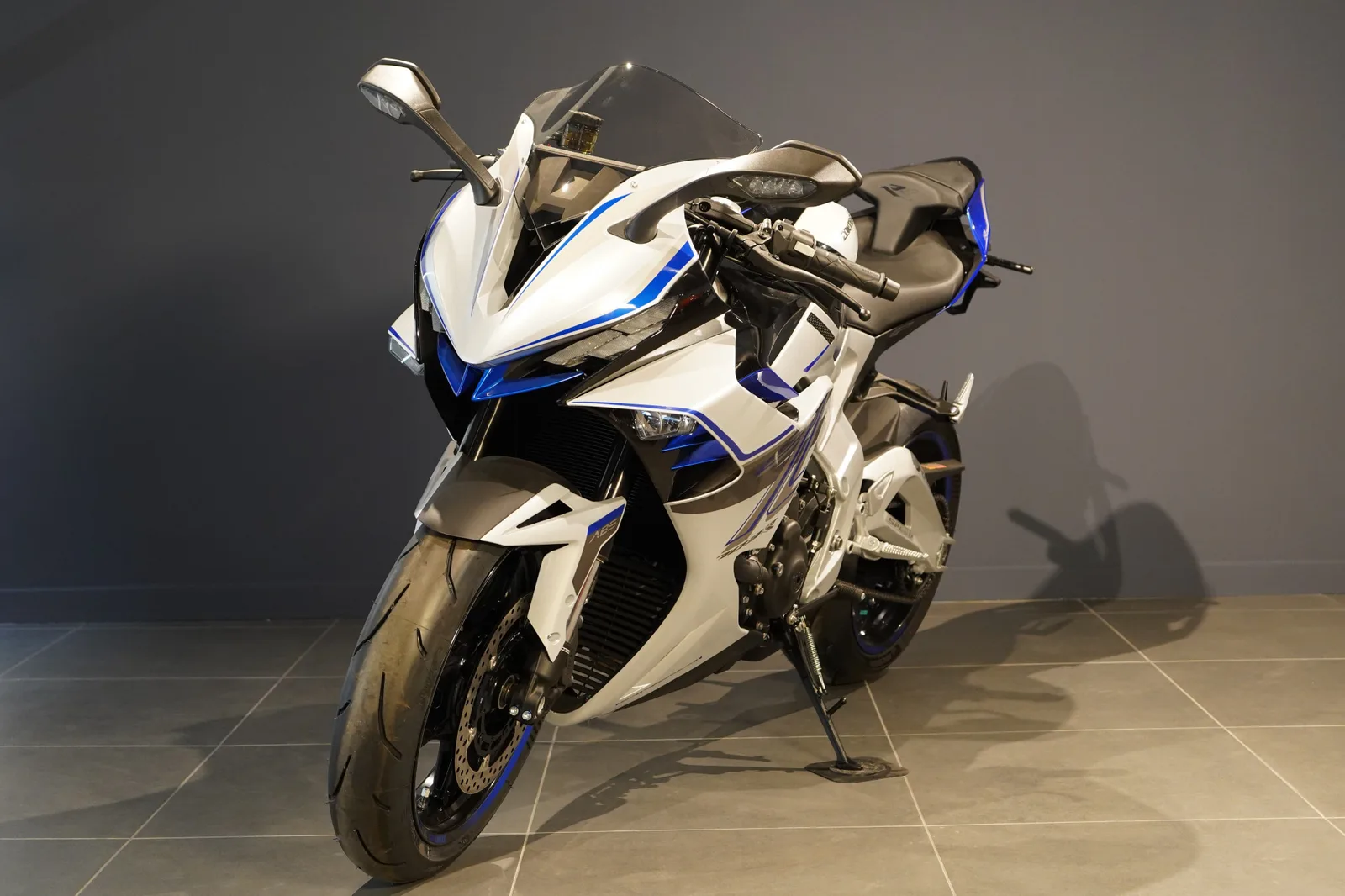 Honda 703 RR  d'occasion